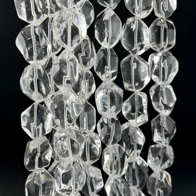 Бусины Горный хрусталь размер 15*20мм натуральный камень