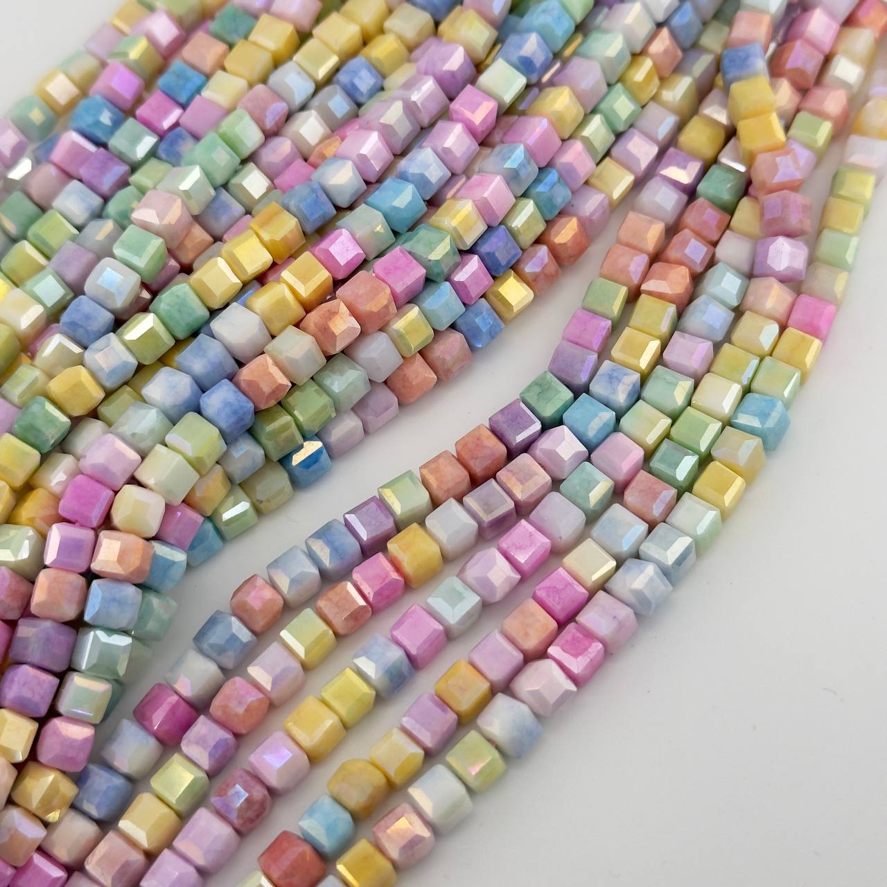 Чешское стекло размер 6мм цвет микс