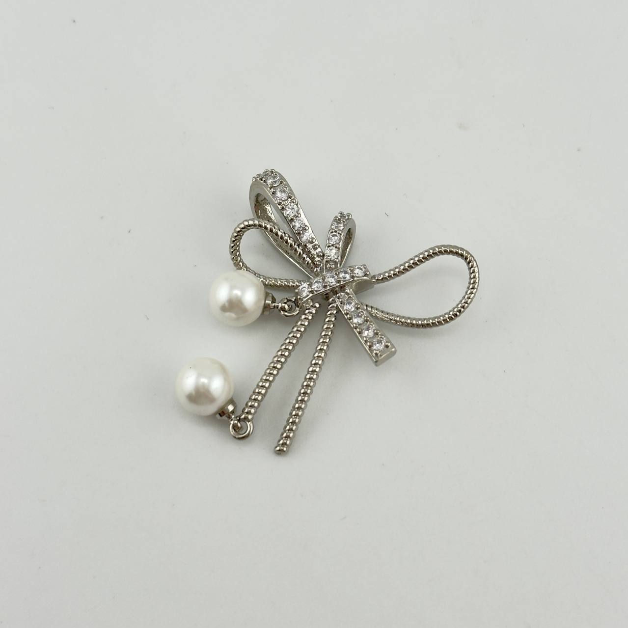 Подвеска Бантик размер 30*37мм цвет серебро