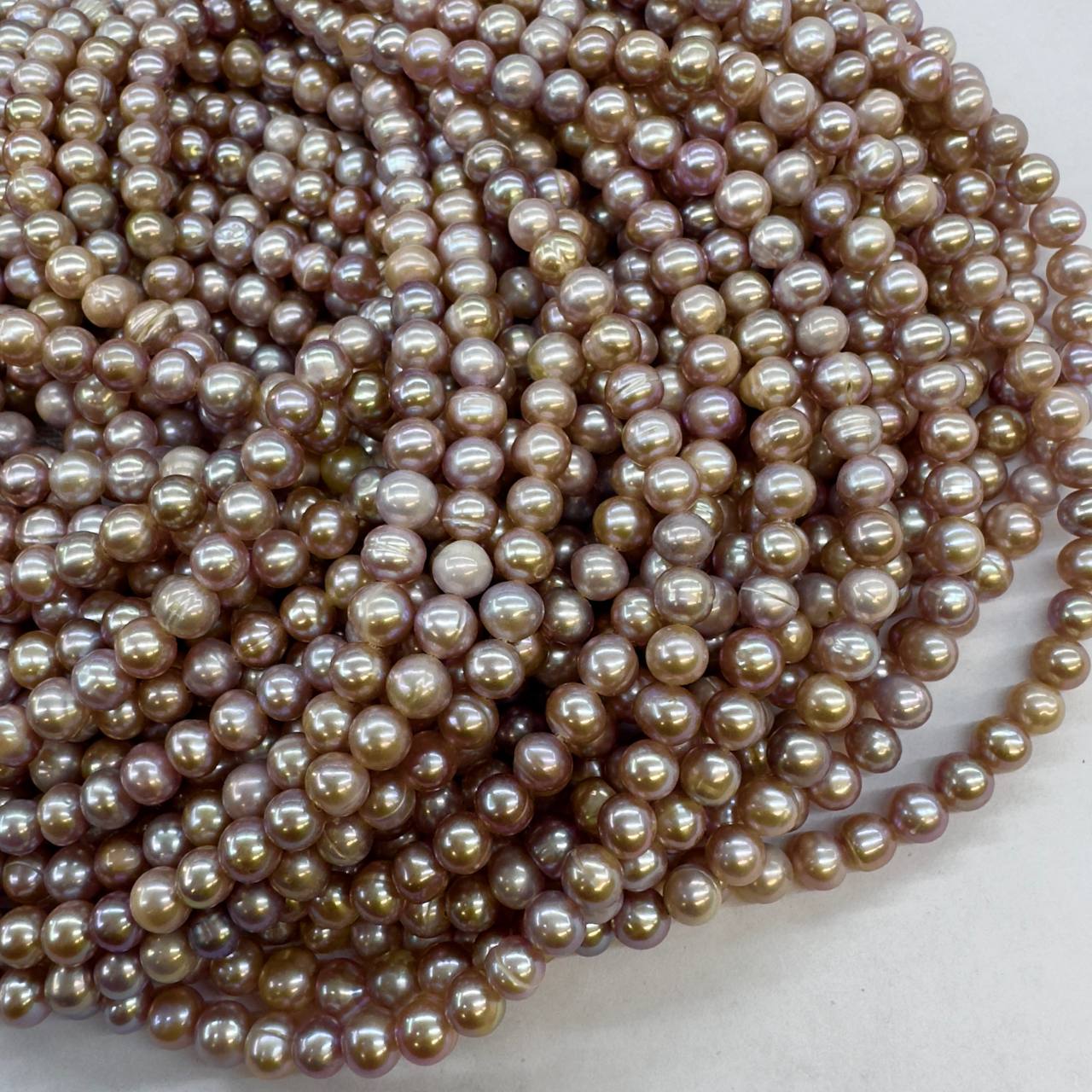 Жемчуг АА культивированный размер 5-5,5мм